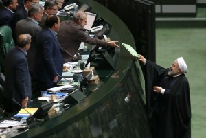تقدیم لایحه بودجه سال 1399 به مجلس شورای اسلامی