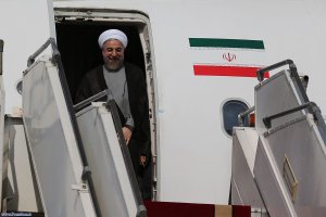  رییس جمهوری وارد مشهد مقدس شد