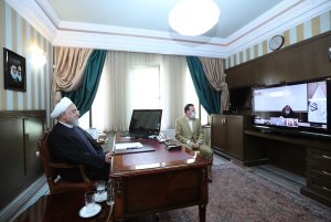 رئیس جمهور در ارتباط تصویری با استانداران خراسان رضوی و  تهران