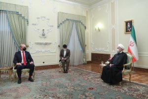 دیدار وزیر خارجه ایرلند