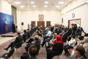 دیدار ایرانیان مقیم تاجیکستان با رئیس جمهور