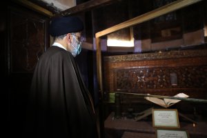  بازدید آیت‌الله رئیسی از بقعه شیخ صفی‌الدین اردبیلی