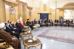 عزیمت آیت الله رئیسی به ترکمنستان به منظور شرکت در اجلاس سران سازمان همکاری‌های اقتصادی (اکو)