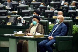 نشست مشترک دولت و مجلس شورای اسلامی آغاز شد
