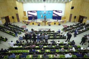 دیدار رئیس جمهور با نخبگان ، علماء ، خانواده شهدا ، ایثارگران و جمعی از اقشار مختلف مردم استان البرز