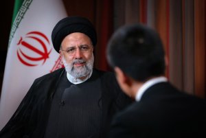کفتگو با شبکه ملی و جهانی تلویزیون چین