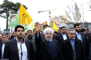 رییس جمهوری در جمع راهپیمایان 22 بهمن 