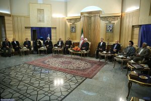 دکتر روحانی عازم عشق‌آباد شد/ گسترش روابط با کشورهای منطقه از اولویت های سیاست خارجی ایران است