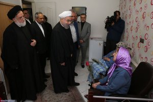 حضور در مرکز نگهداری و توانبخشی سالمندان پارسایان  