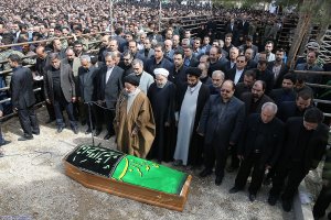 مراسم تشییع و خاکسپاری والده رئیس جمهور