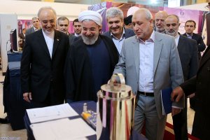 دکتر روحانی از جدیدترین دستاوردهای ایران در حوزه انرژی هسته ای بازدید کرد