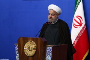 دکتر روحانی در ضیافت افطار با خادمان قرآن و ذاکرین اهل بیت (ع)