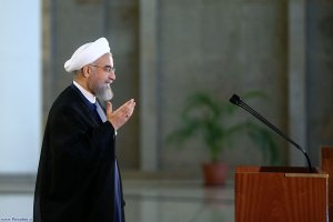 دکتر روحانی در گفت و گوی زنده رادیو و تلویزیونی با مردم