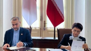 Iran, Indonesia ink 11 pacts
