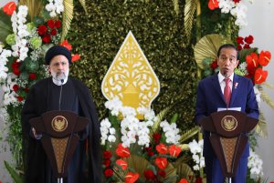 Joint press conference of Iranian and Indonesian Presidents