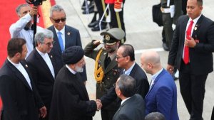غادر رئیس الجمهوریة اندونیسیا متوجها الی طهران