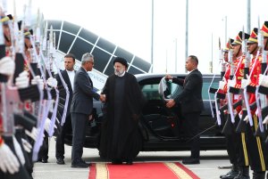Ayatollah Raisi leaves Indonesia for Iran