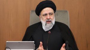 Dr Raisi thanks efforts to free Iranian diplomat after 5 years of illegal detention/ Report of the Head of Plan and Budget Organisation on the latest amendments to the 7th Development Plan Bill
