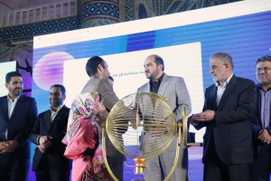 اشتغال و رونق اقتصادی مهم‌ترین گام دولت برای افزایش جمعیت است