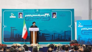 Reviving Tabriz Machinery Manufacturing, which manufactures infrastructural products makes us very happy/ Reviving these units result of will, effort of workers of this country
