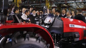 2 new products of Iran Tractor Manufacturing Company/ Dr Raisi announces allocating 5 trillion to farmers for buying Iranian tractors
