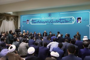 نشست با جمعی از فعالان فرهنگی و اجتماعی استان آذربایجان شرقی