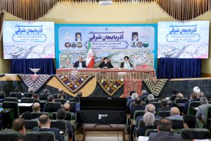 سیاست‌گذاری در زمینه خصوصی‌سازی صحیح بود، اما در اجرا اشکالاتی وجود داشت/ بانک‌ها و شرکت‌های دولتی سرمایه خود را به تولید اختصاص دهند، اما از رقابت با بخش خصوصی بپرهیزند/ مصوبات سفر دوم به آذربایجان هم مثل مصوبات سفر اول با روحیه انقلابی و تحولی پیگیری شود
