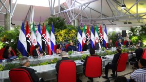 People's resistance, desire for justice, freedom neutralises, pushes back hegemons/ Cooperation of independent countries creates an alliance that neutralises sanctions, increases capacity of independent countries/ Iran has turned threats into opportunities for itself and today it is considered a technological country in various fields
