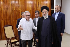 دیدار دکتر رئیسی با رائول کاسترو