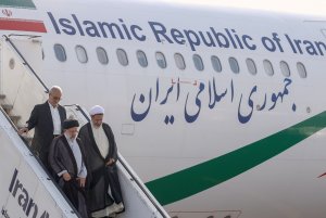 ورود رئیس جمهور به شهرستان بم