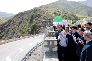 آغاز عملیات احداث قطعه سوم آزادراه تهران-شمال/ احداث یکی از خاص‌ترین پروژه‌های راهسازی کشور را اختلاف ارتفاع 2 هزار و 200 متری در طول مسیر
