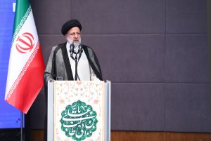 سخنرانی در جمع مدیران، کادر درمان و عوامل ساخت بیمارستان غدیر