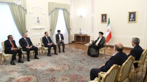 أرجو ان تتسرع المناسبات الثنائیة بین البلدین بفضل ارساء الهدوء و الاستقرار فی لیبیا/ أعتقد من صمیم القلب ان مشاکل لیبیا و بعض البلدان المسلمة ناجمة عن تواجد و تدخلات الأجانب 