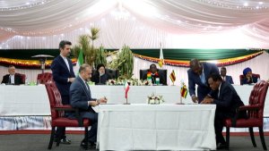 Signing of 12 cooperation documents between Iran and Zimbabwe/ Dr Raisi: It is not important that our relationship with Africa is not liked by some, but it is important to try to provide mutual benefits
