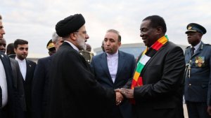 غادر رئيس الجمهورية الدكتور رئيسي هراري متوجها نحو طهران
