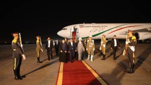 Dr Raisi returns to Tehran 
