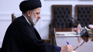 دکتر رئیسی یک قانون مصوب مجلس را برای اجرا ابلاغ کرد 