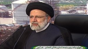 مطالعه برخی از طرح‌های استان به 25 سال قبل برمی‌گردد/ چرا باید مطالعه یک طرح 10 سال طول بکشد؟