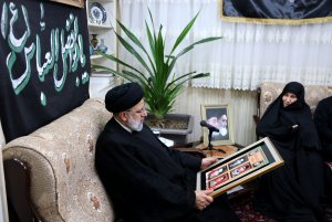 Meeting with the family of martyrs Khaleghipour