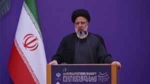 Gov't, media have a common mission in advancing system's strategy to strengthen faith, hope in society/ Freedom of the pen, speech one of prides of Islamic Republic, guaranteed in Iran
