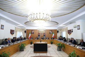 دستگاه‌های مسئول به منظور اطلاع و رفع نیازهای تولیدکنندگان با آنان ارتباط منظم داشته باشند/ یکی از راه‌های اصلی حفظ حرمت خون شهدا رسیدگی به امور مردم است/ قدردانی از تلاش‌گران عرصه خبر که در قاب تصویر حضور ندارند
