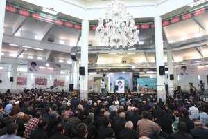 دشمن در برابر باور عمیق قلبی و حضور مردم در میدان راهی جز ناامیدی ندارد/ مستکبران برخلاف ادعاهای خود و گسترش ابزار ارتباطات، اجازه تفکر آزاد را به افراد نمی‌دهند/ تجلیل از عاشورا باید با تحلیل همراه باشد