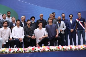 مراسم تجلیل از مدال آوران و قهرمانان ورزشی
