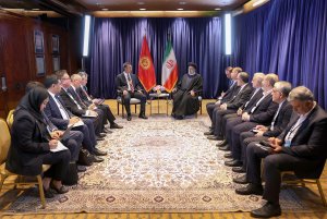 دیدار روسای جمهور ایران و قرقیزستان