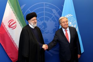 دکتر رئیسی: ایران آماده مشارکت برای گسترش صلح و امنیت در جهان و جلوگیری از ظلم به ملت‌هاست / عدالت جنسیتی و توجه به حقوق زنان در جمهوری اسلامی ایران در دنیا کم نظیر است / قدردانی گوترش از نقش سازنده ایران در قبال تحولات یمن
