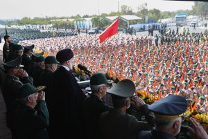 مراسم رژه نیروهای مسلح به مناسبت هفته دفاع مقدس