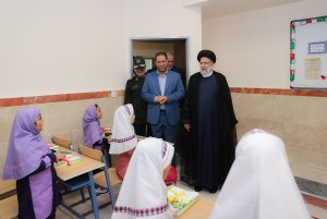 حضور در مراسم بازگشایی مدارس