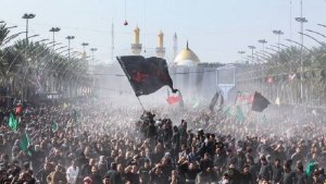 التجمعات الشعبیة الحاشدة فی أربعینیة الامام الحسین(ع) رمز للوحدة‌ الاسلامیة و أرضیة‌ خصبة لتعزیز الجهوزیة من أجل قیام الامام المهدی(عج)/ خلال العامین الماضیین، تعزز التواجد الشعبی فی مراسم الأربعین بشکل ملحوظ من الناحتین الکمّیة و الکیفیة/ یجب ان تصبح رؤیة الی مراسم الأربعین شعبیة و جهادیة و حضاریة حتی یبقی هذا الحراك الکبیر فی المستقبل
