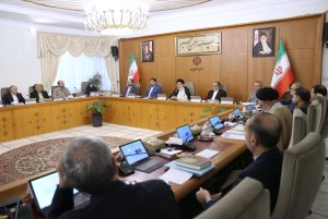 ضرورت بررسی همه ظرفیت‌های مالی کشور و احصای راهکارهای لازم برای رفع مشکلات مالی تولیدکنندگان از سوی تیم اقتصادی دولت/ قدردانی از مدیریت خوب وزارت نیرو برای رقم زدن تابستانی بدون خاموشی برای مردم/ ایجاد نشاط اجتماعی از ضرورت‌های مهم جامعه است