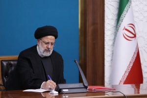 پیام تسلیت رئیس جمهور در پی درگذشت پدر شهیدان آذرآبادی حق